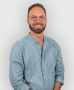 Alex, founder of BriefMe